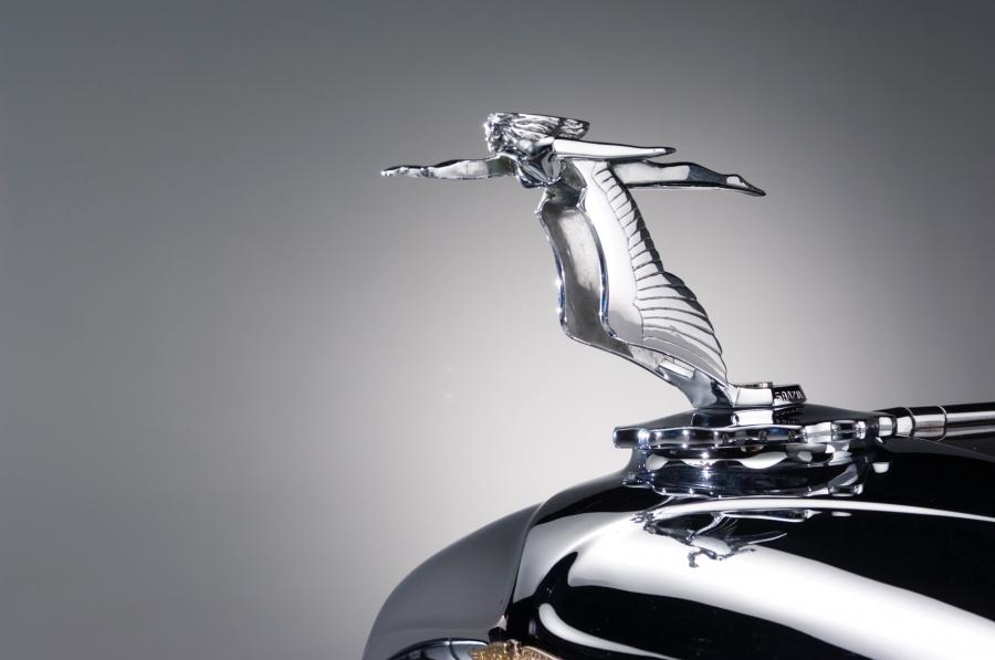  Duesenberg J444/2456 Tourster LWB by Derham 1931 года  (фото 7 из 34)